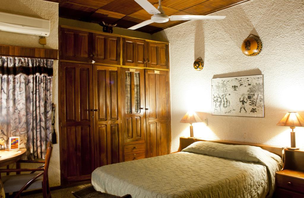 Four Villages Inn Kumasi Zimmer foto